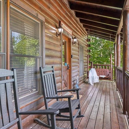 Sleepy Willow Cabin Sevierville Eksteriør bilde